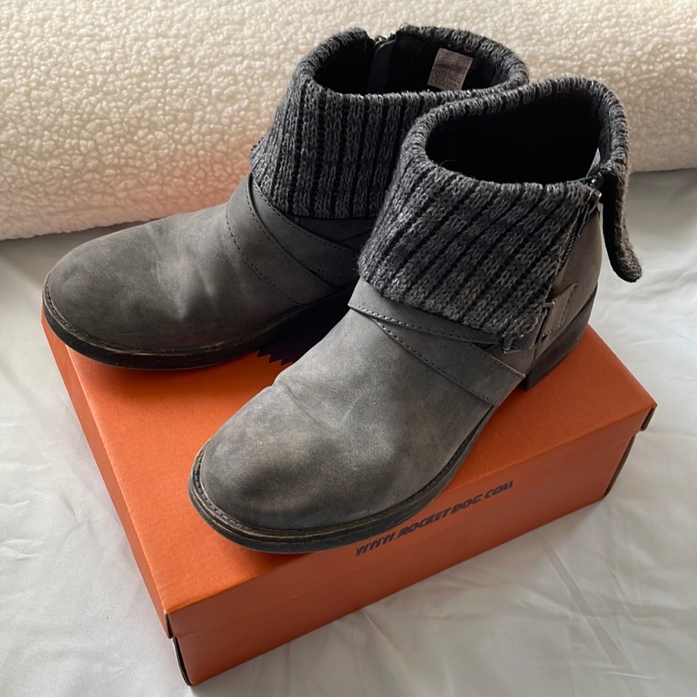 Rocket Dog chunky zipper ankle boots